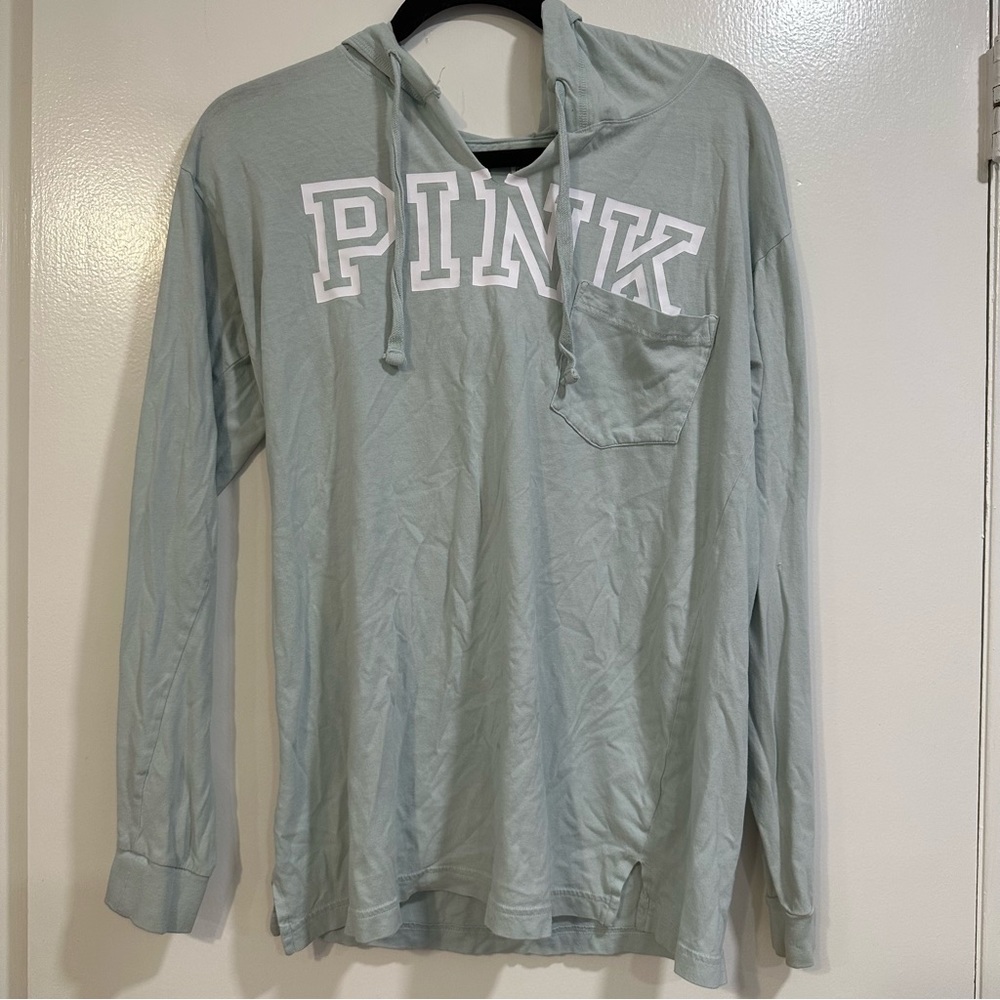 Long sleeve PINK top with hood. Women’s S